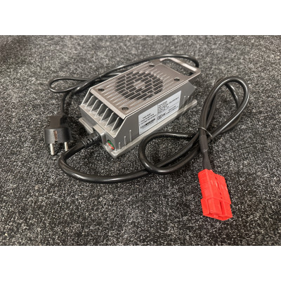 Зарядное устройство Challenger Battery WTL 2415